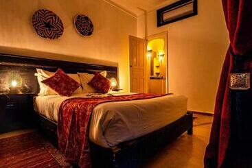 Riad L'orange Bleue