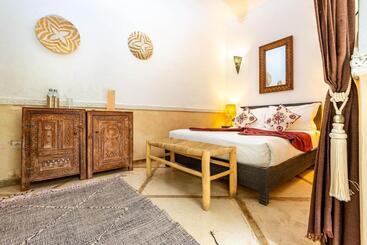 Riad L'orange Bleue