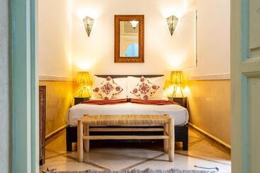 Riad L'orange Bleue