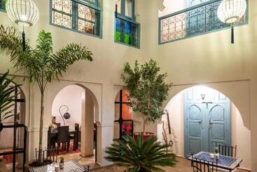 Riad L'orange Bleue