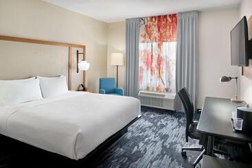 هتل آپارتمان Fairfield Inn & Suites Warner Robins