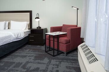 Hampton Inn & Suites Raleigh Downtown