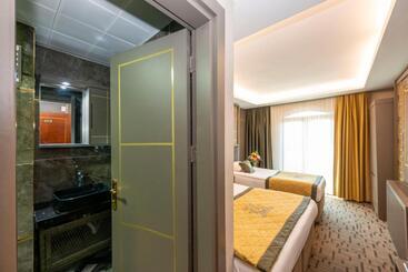 Grand Best Nobel Hotel 2 İstanbul