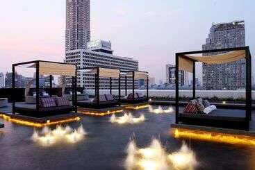 Centara Watergate Pavilion Hotel Bangkok