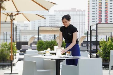 Centara Watergate Pavilion Hotel Bangkok