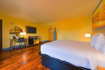 هتل Coastal Inn By Oyo Lincoln City Oregon Coast Hwy