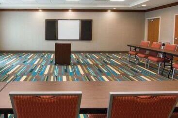 هتل Comfort Suites Bossier City  Shreveport East