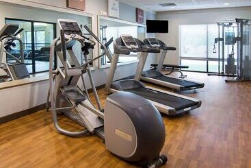 هتل Comfort Suites Bossier City  Shreveport East