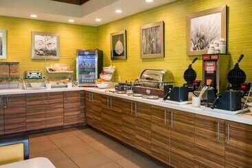 هتل Comfort Suites Bossier City  Shreveport East
