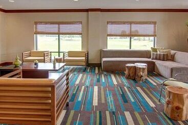 هتل Comfort Suites Bossier City  Shreveport East