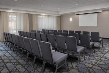 هتل Courtyard By Marriott Panama City