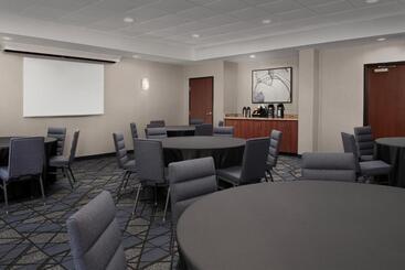 هتل Courtyard By Marriott Panama City