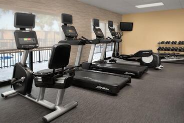 هتل Courtyard By Marriott Panama City