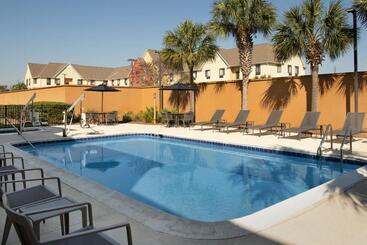 هتل Courtyard By Marriott Panama City