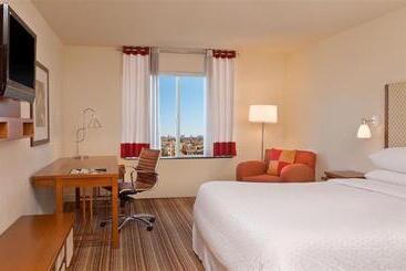 هتل Four Points By Sheraton Sacramento Airport
