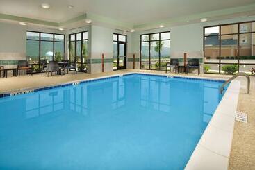 هتل Hampton Inn Chattanooga West/lookout Mountain