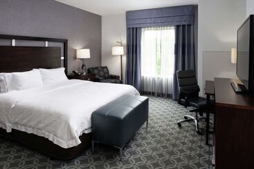 هتل Hampton Inn & Suites Greensboro/coliseum Area