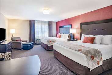 هتل Hawthorn Suites By Wyndham Williston