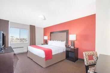 هتل Hawthorn Suites By Wyndham Williston