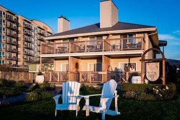 בית מלון כפרי Inn At The Prom Oceanfront