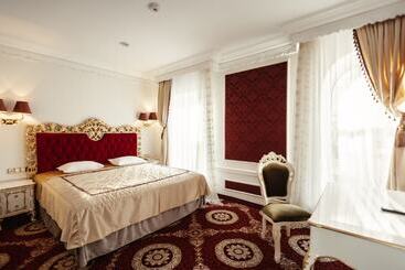 هتل Royal Grand