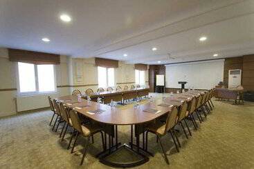 هتل Sakarya Grand