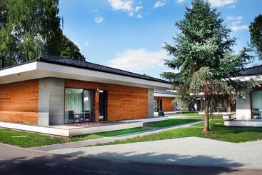 هتل Villas And Apartments Oaza