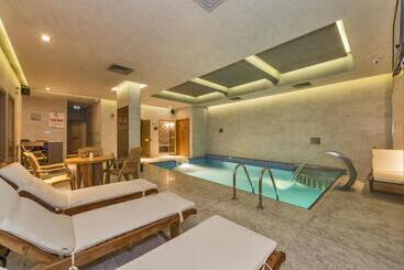 The Meretto Hotel Istanbul Old City