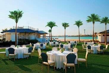 هتل The St. Regis Abu Dhabi