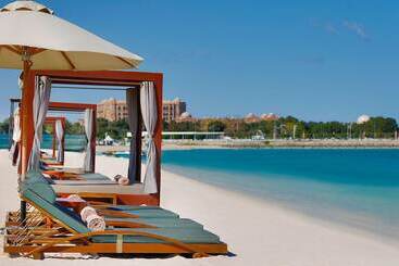هتل The St. Regis Abu Dhabi