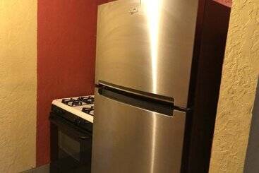 مُتل Economy Inn