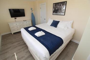 مُتل Fin  N Feather Waterside Inn By Kees Vacations