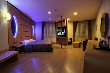 هتل Sakarya Grand