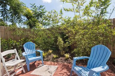 Tropical Cottages