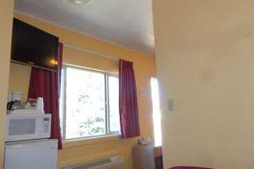 Western Motel