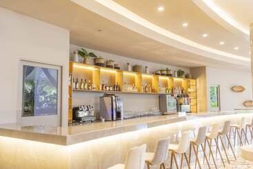 هتل Grand Sirenis San Andres