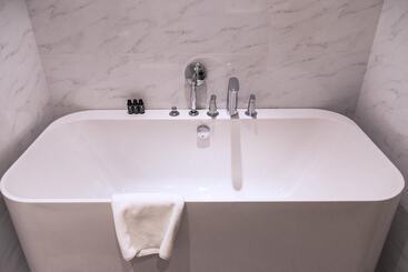 هتل Himalaya Serviced Residences Nankai Tianjin