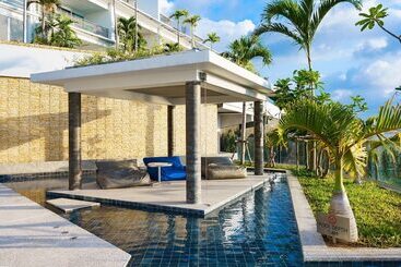 هتل Unique Boutique Resort