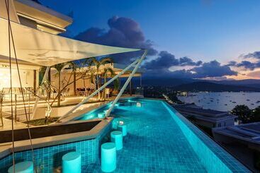 هتل Unique Boutique Resort