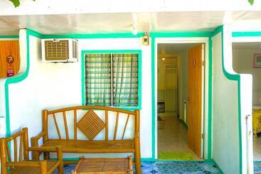 Mabuhay Thresher Dive Resort By Cocotel