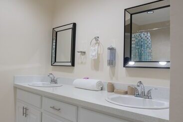 Mount Royal Luxury Condos