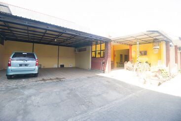 پانسیون Reddoorz Syariah Near Keraton Sumenep