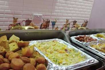 پانسیون Twinspot Guest House