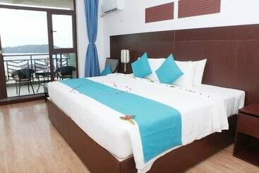 هتل Sealong Bay Zhongqi Conifer