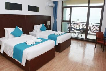 هتل Sealong Bay Zhongqi Conifer