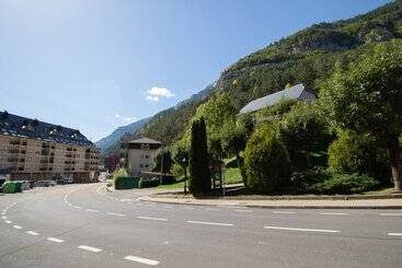 Apartamentos Canfranc 3000