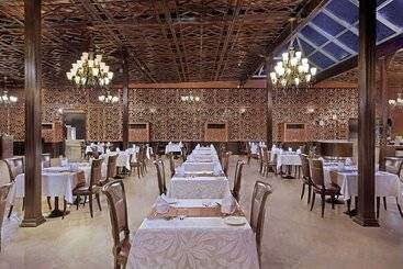 Ezdan Hotel Doha
