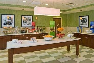 Hampton Inn & Suites Pittsburgh/waterfrontwest Homestead