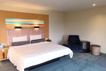 هتل Aloft Nanhai Foshan