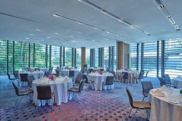 هتل Aloft Singapore Novena